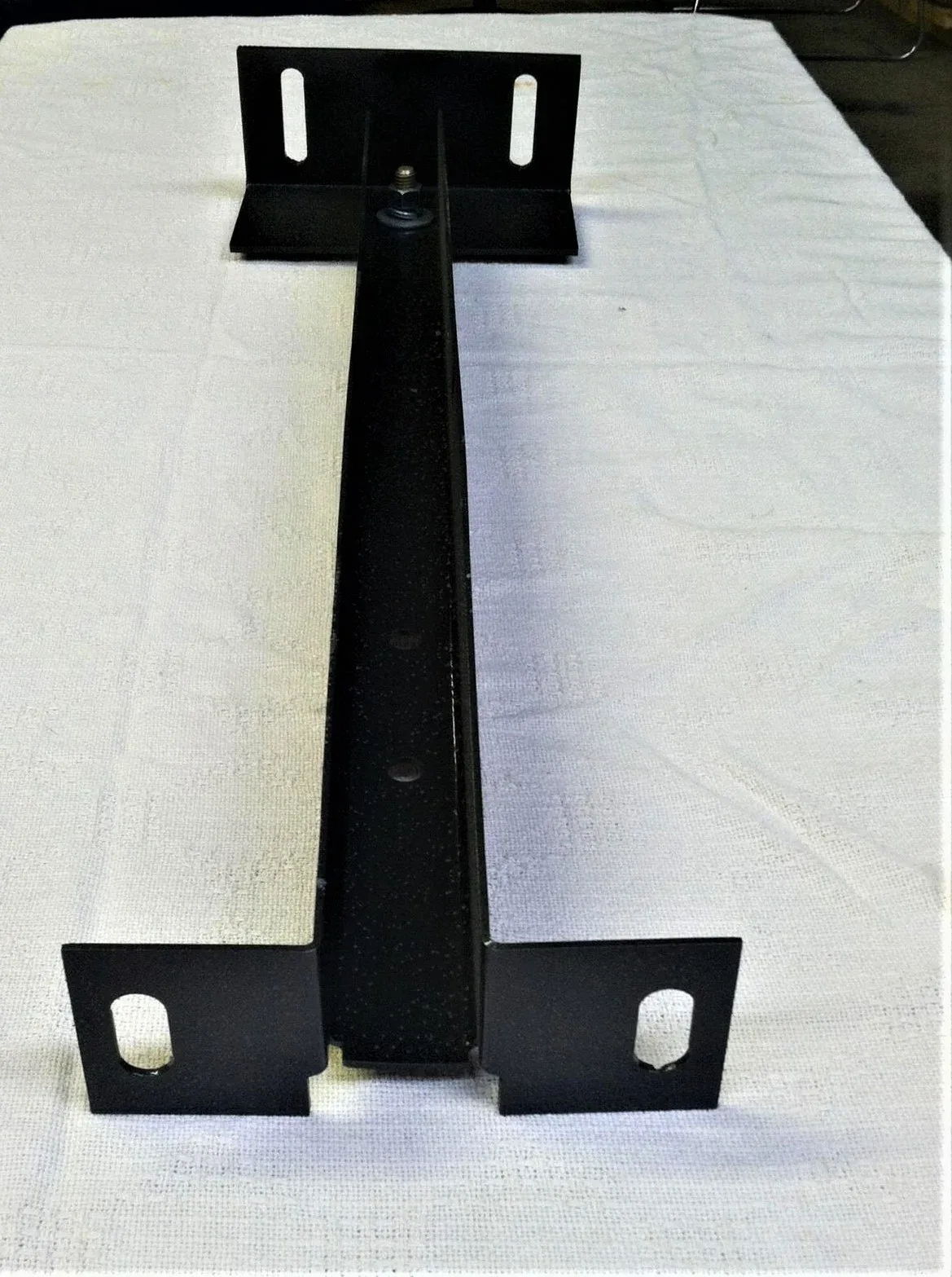IN212 International Rear Bumper Bracket. - International/Amtran replacement part #IN212